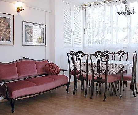 Vemar - Near The Beach, Private Parking 아파트 *