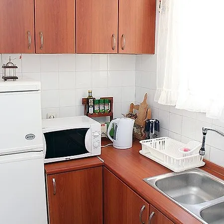 아파트 Vemar - Near The Beach, Private Parking *