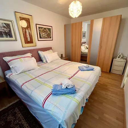 Vemar - Near The Beach, Private Parking