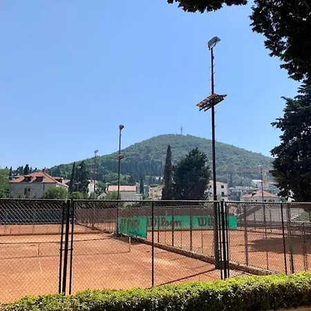 Vemar - Near The Beach, Private Parking Appartement *