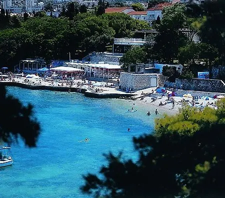 Vemar - Near The Beach, Private Parking *